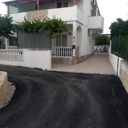 Anita Brodarica Apartment