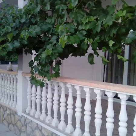 Anita Brodarica * Brodarica (Sibenik-Knin)